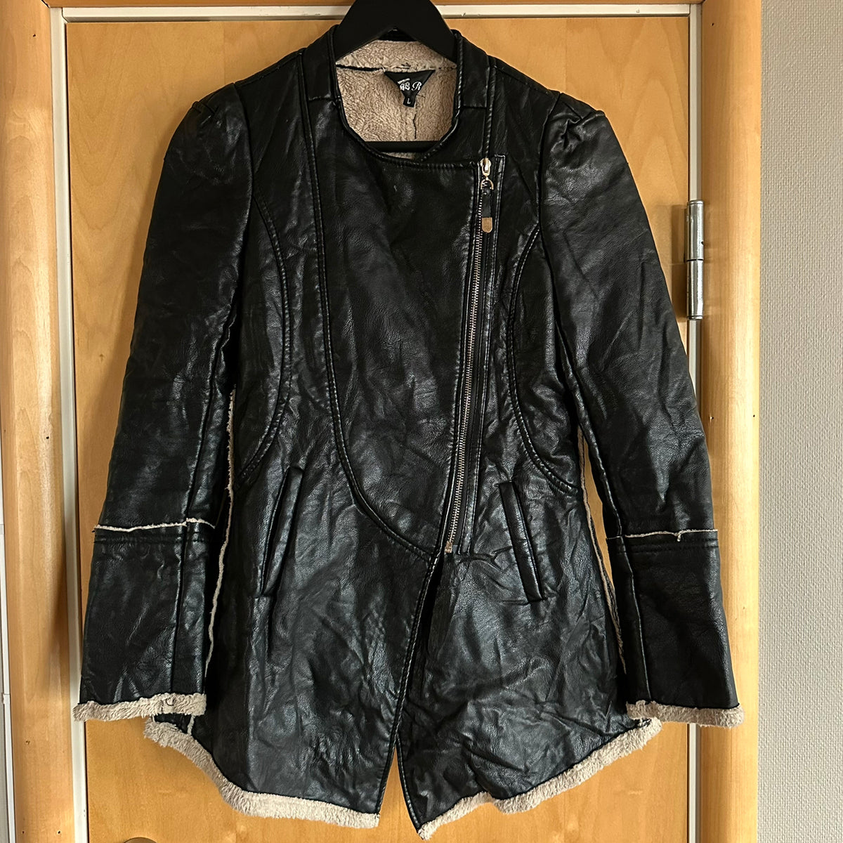 Vintage / Retro skinnjakke til dame (L)