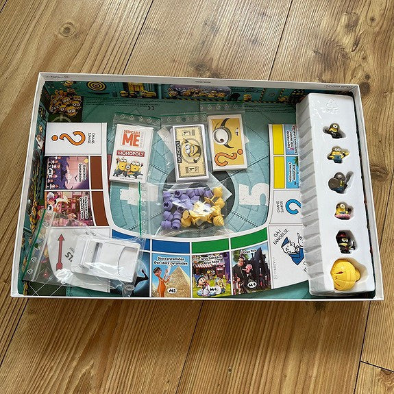 MONOPOLY MINIONS / DESPICABLE ME