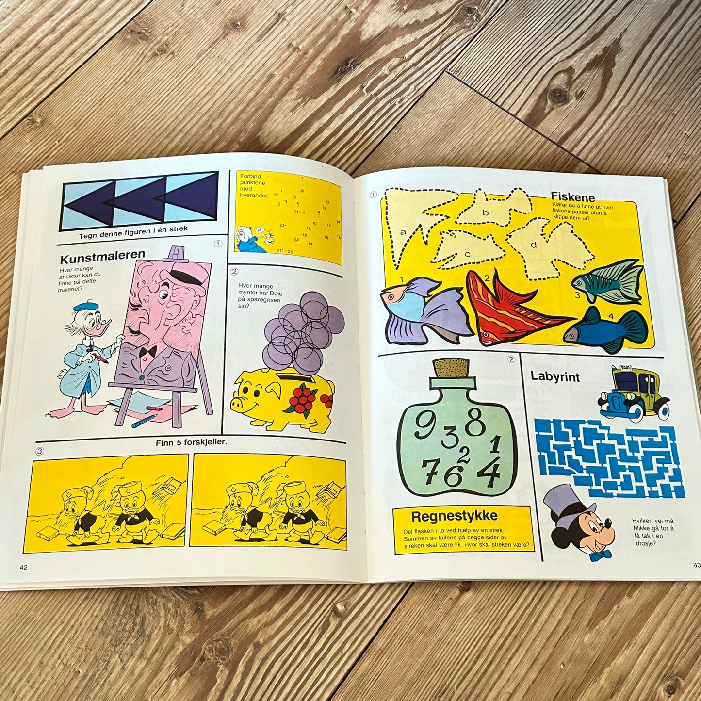 Gammel Aktivitetsbok med Walt Disney fra 1977 - ubrukt !