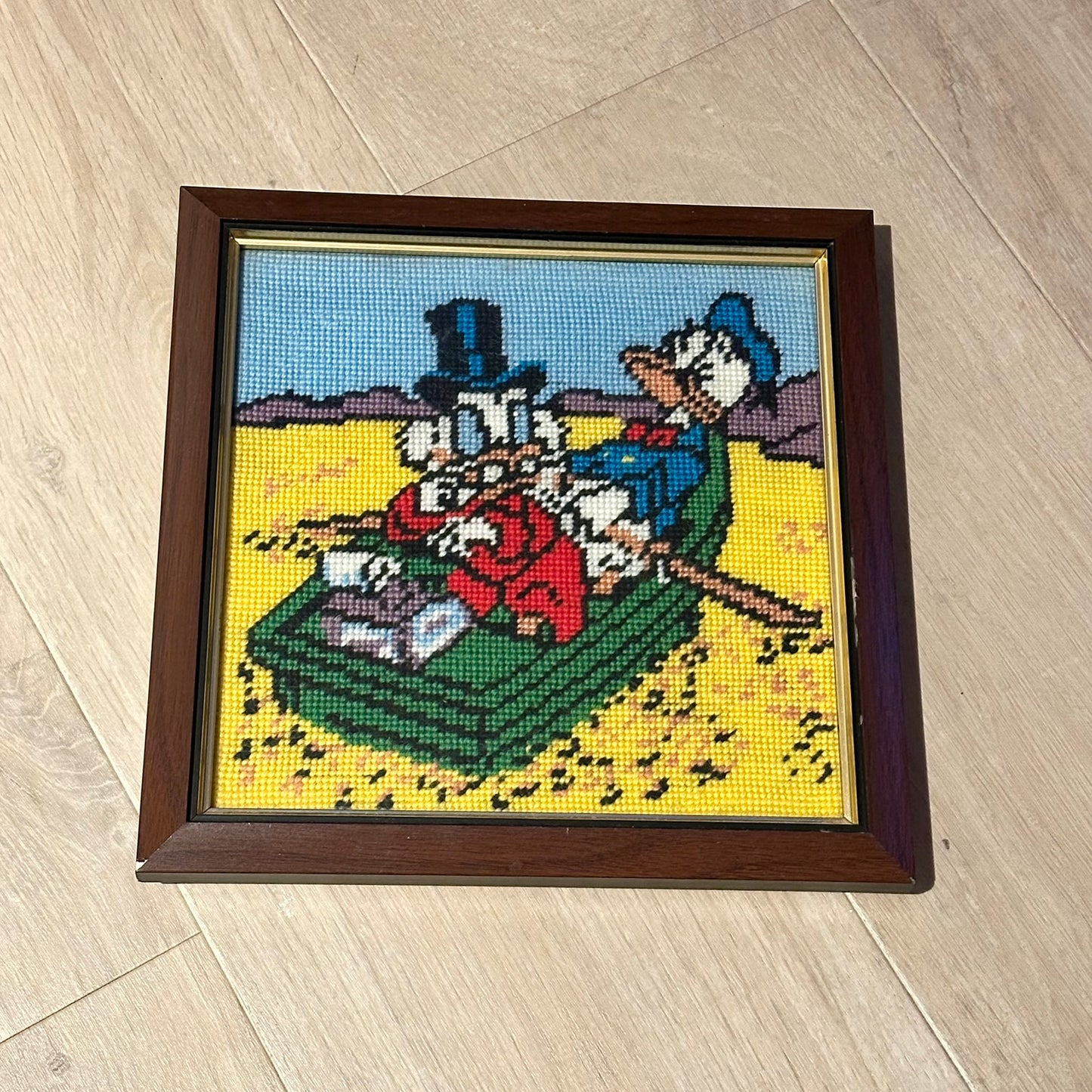 Vintage Disney - Gamle broderte bilder i ramme