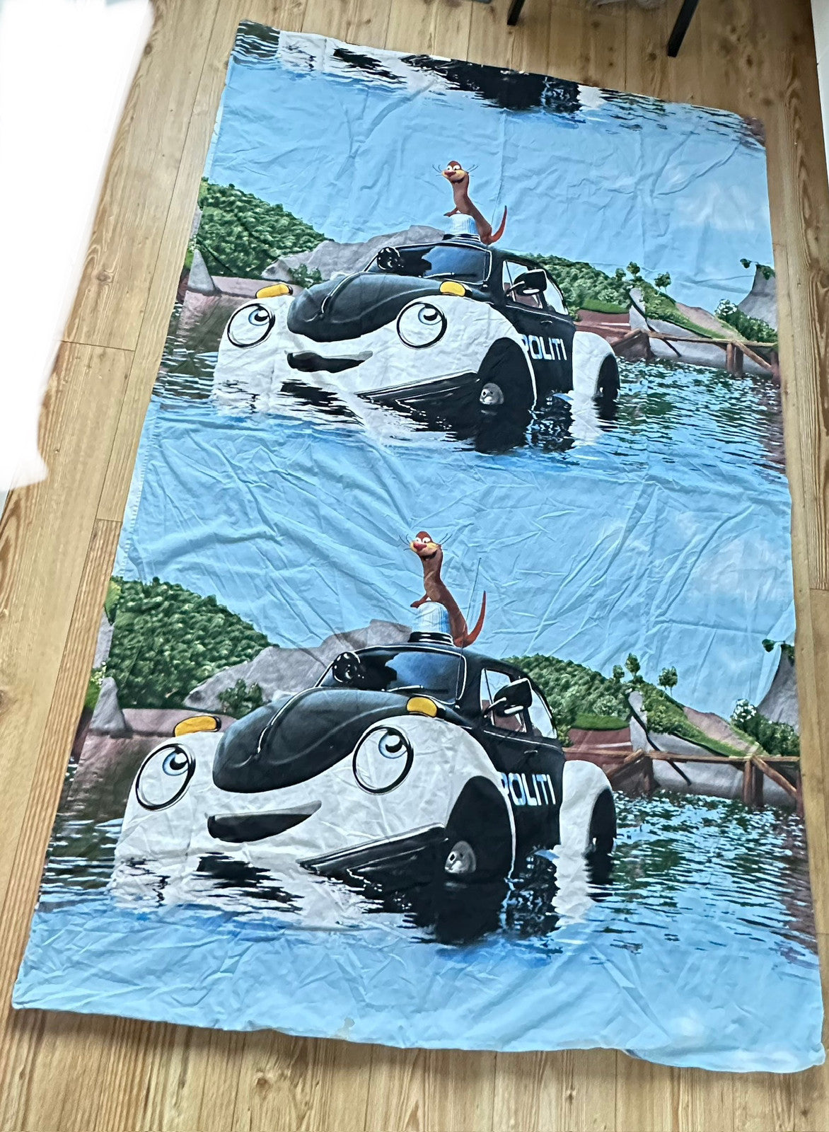 Pelle Politibil sengetøy (140 x 200cm / 50 x 70cm)