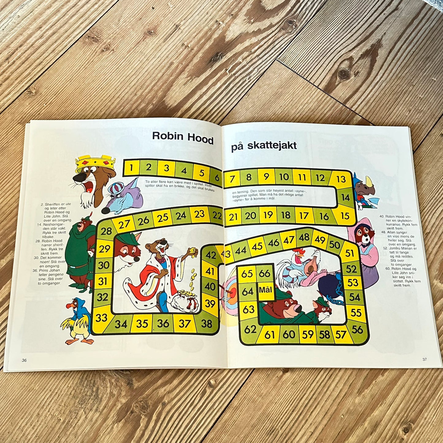 Gammel Aktivitetsbok med Walt Disney fra 1977 - ubrukt !
