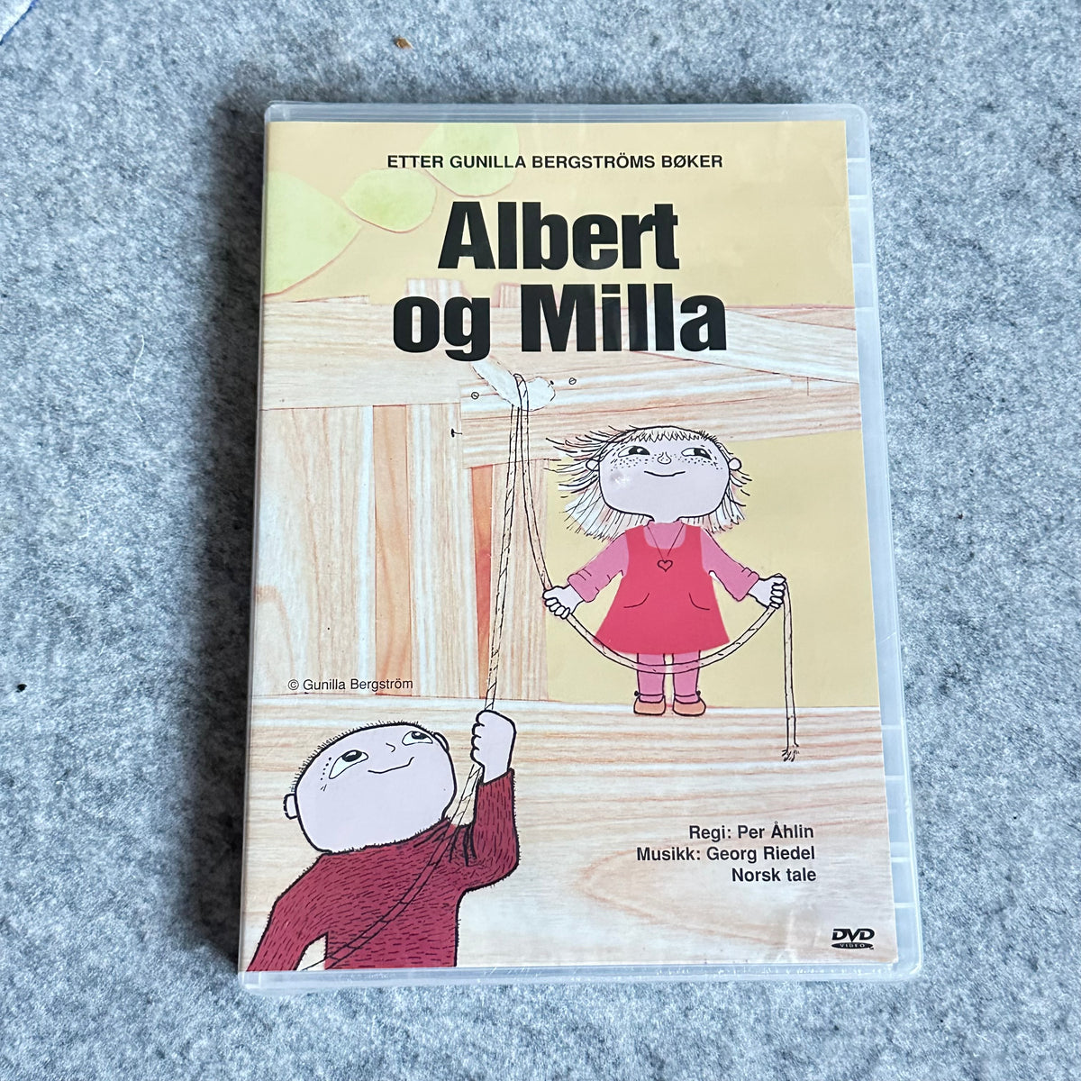 Albert & Milla (DVD) - Ny i plast!