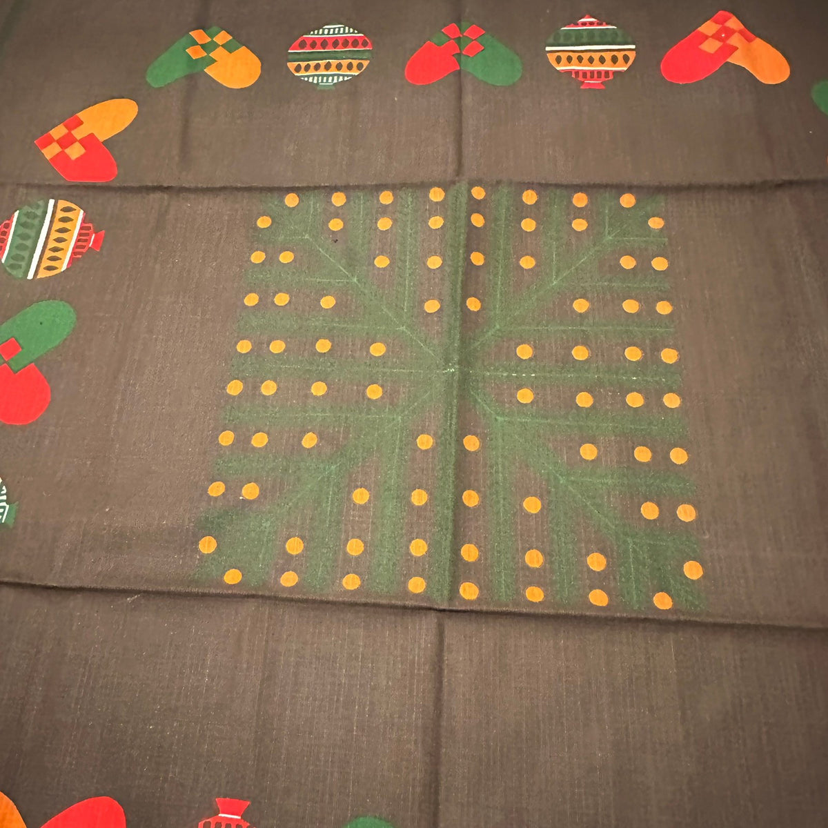 Vintage juleduk med flott retro julemotiv