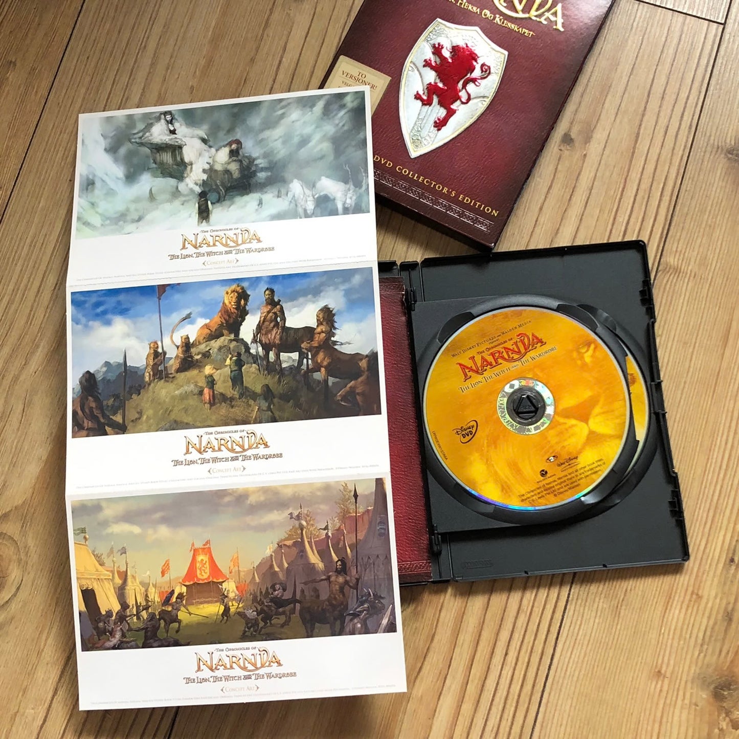 Narnia Løven, Heksen og Klesskapet 
(Collector’s Edition, inkl 3 postkort)