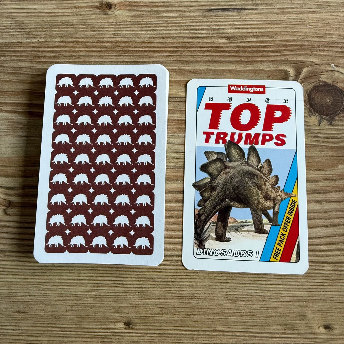 Super Top Trumps Dinosaurs kortspill