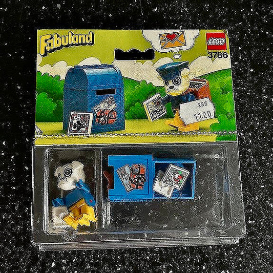 LEGO 3786 FABULAND - Buzzy Bulldog the Postman (Uåpnet)