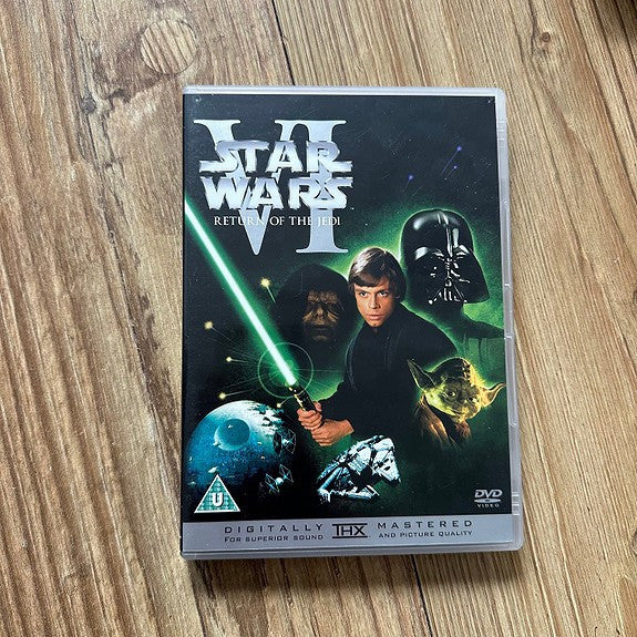 STAR WARS TRILOGY (DVD Norsk tekst)) Boks med filmene IV, V & VI + BONUS DVD