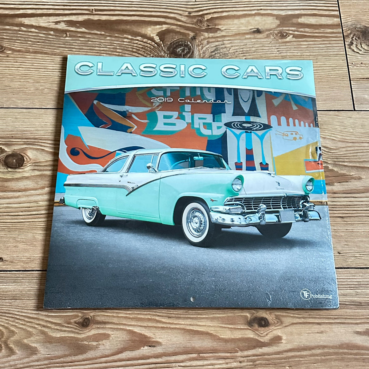 Classic Cars Wall Calendar fra 2019 - Ny i plast !